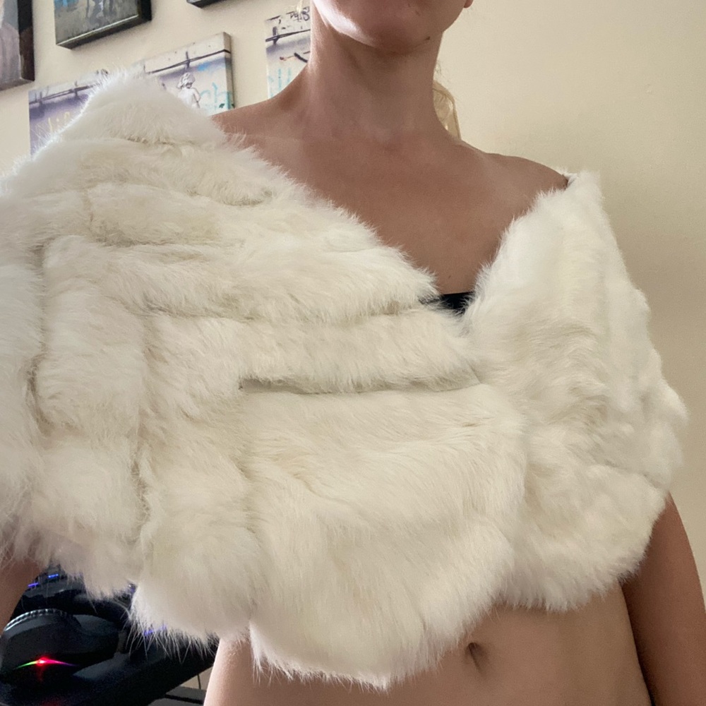 Marciano real rabbit fur shall